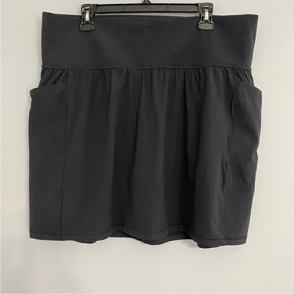 Athleta Black Active Skort - Picture 4 of 11
